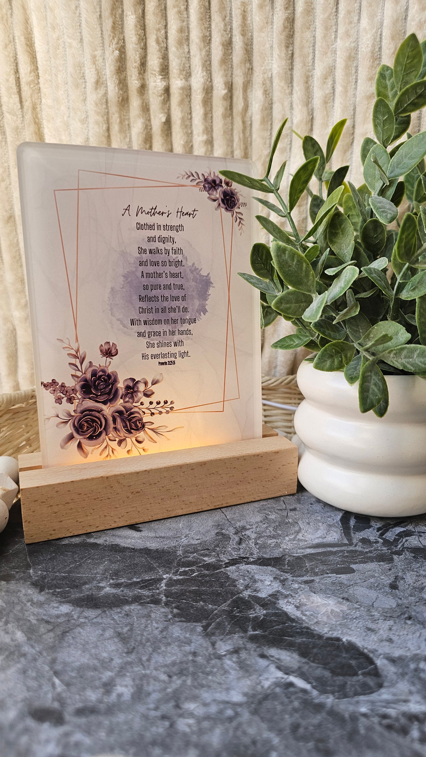 A Mother’s Heart" LED Lighted Plaque –
